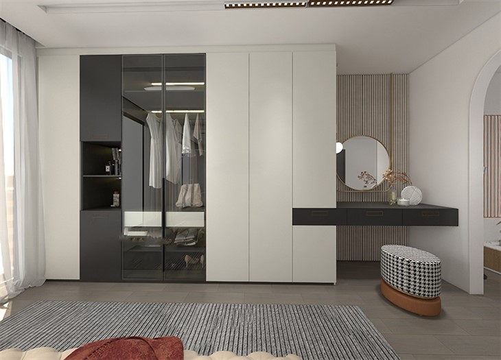 White Fitted Bedroom Wardrobe